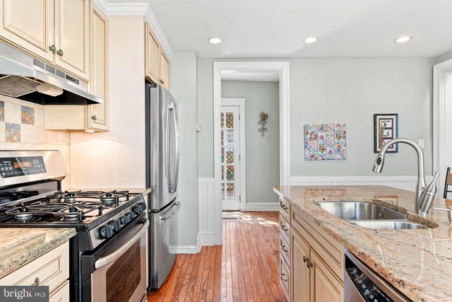 420 SYCAMORE AVE, Merion Station, PA 19066