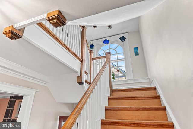 420 SYCAMORE AVE, Merion Station, PA 19066