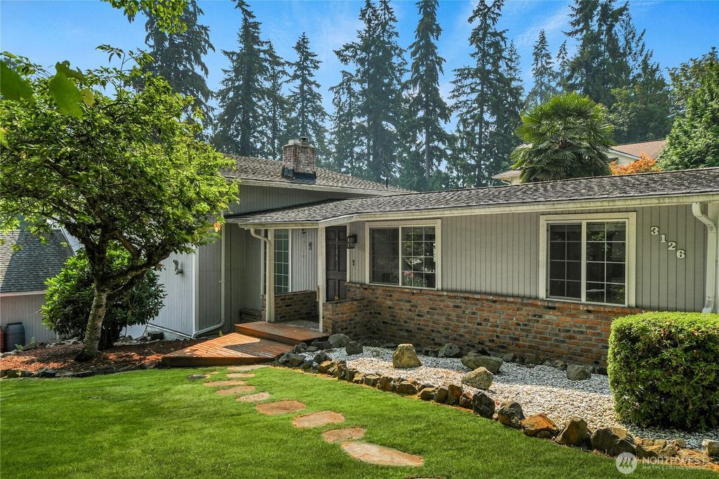 3126 170th Street SW, Lynnwood, WA 98037