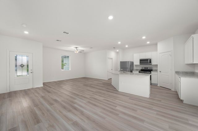 1613 SE Grapeland Avenue, Port St. Lucie, Port St Lucie, FL 34952