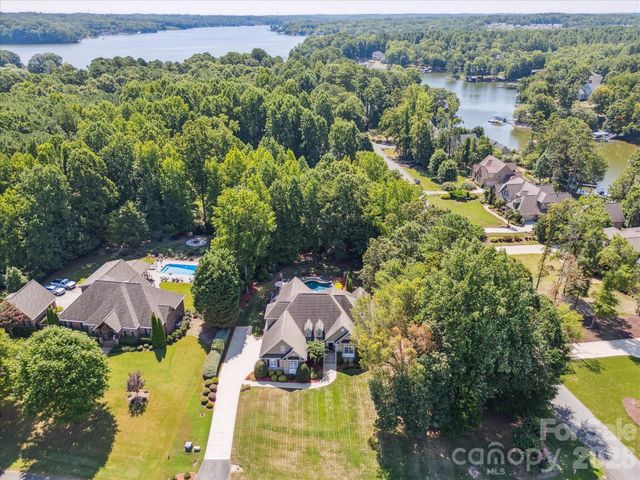 506 Little Cove Lane, Clover, SC 29710