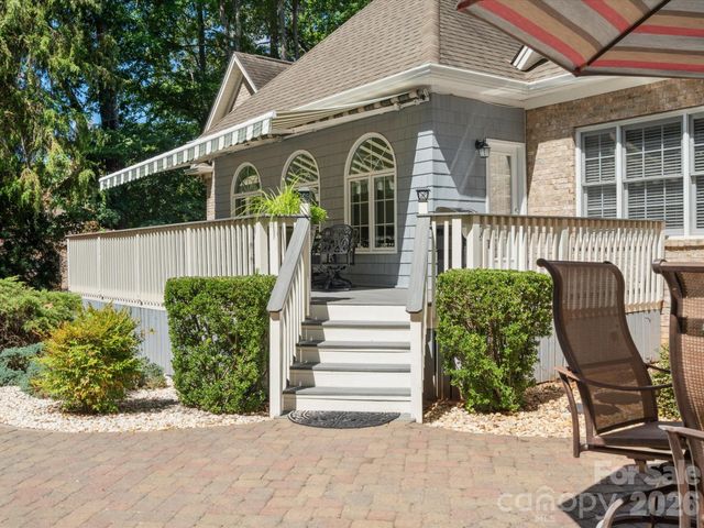 506 Little Cove Lane, Clover, SC 29710