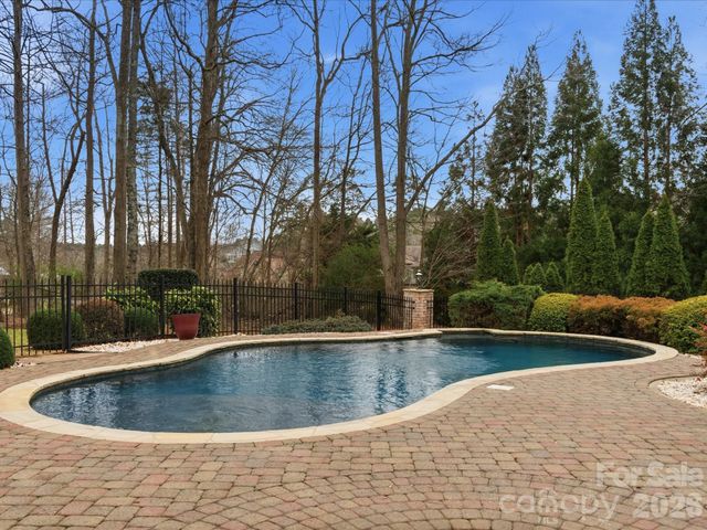 506 Little Cove Lane, Clover, SC 29710