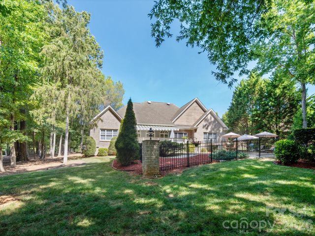 506 Little Cove Lane, Clover, SC 29710