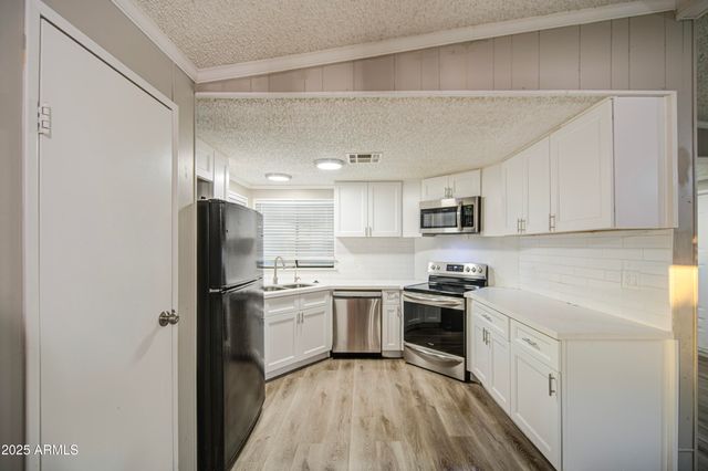 8601 N 103RD Avenue 151, Peoria, AZ 85345