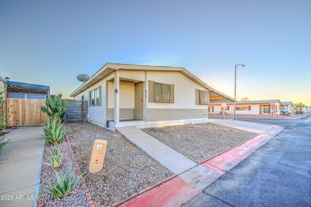 8601 N 103RD Avenue 151, Peoria, AZ 85345