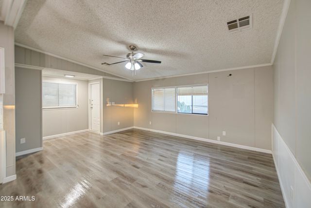 8601 N 103RD Avenue 151, Peoria, AZ 85345