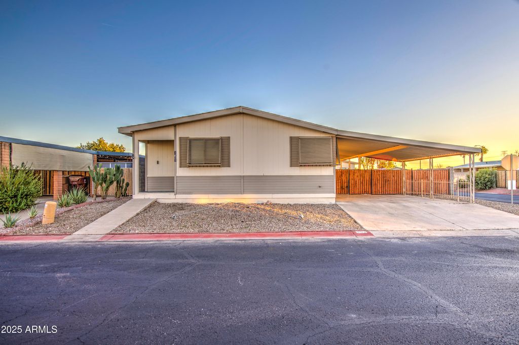 8601 N 103RD Avenue 151, Peoria, AZ 85345