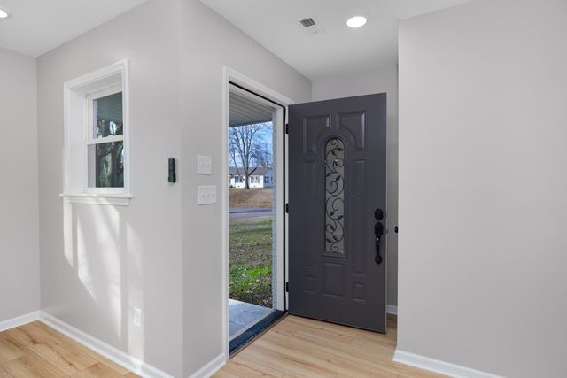 20 EAST DR, Munford, TN 38058