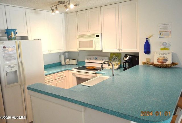 790 New River Inlet Road 220b, North Topsail Beach, NC 28460