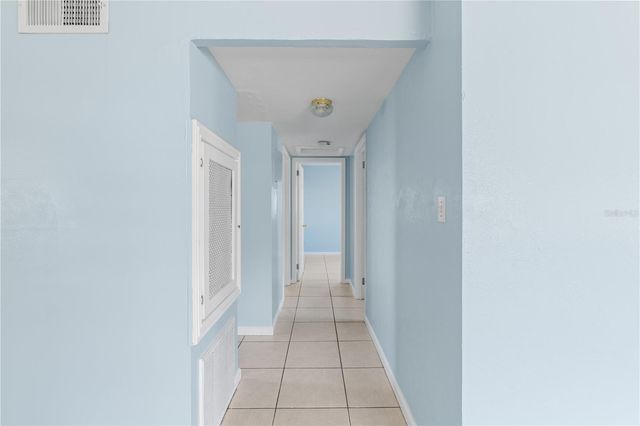3711 W LEILA AVENUE, Tampa, FL 33611