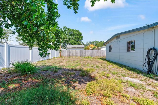 3711 W LEILA AVENUE, Tampa, FL 33611