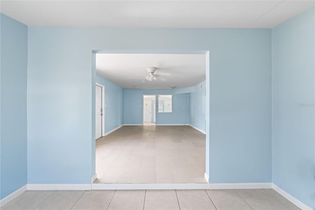 3711 W LEILA AVENUE, Tampa, FL 33611