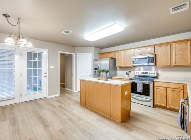 10915 Toscana Isle, San Antonio, TX 78249