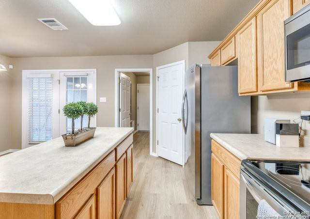 10915 Toscana Isle, San Antonio, TX 78249