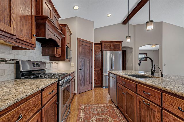 6545 Westwood Parkway, Saint Cloud, MN 56303