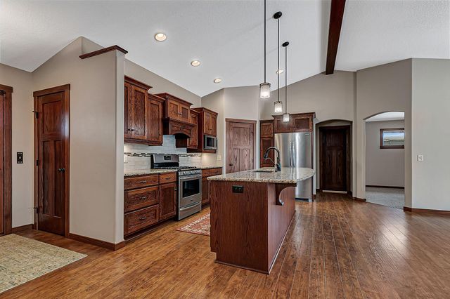 6545 Westwood Parkway, Saint Cloud, MN 56303