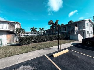 3101 BEE RIDGE ROAD 208, Sarasota, FL 34239