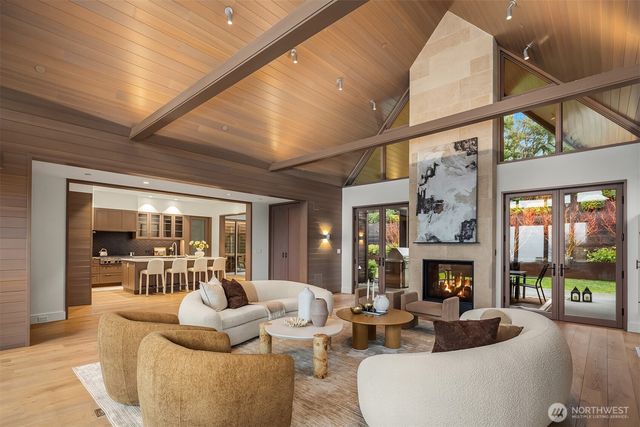 1796 Harrison Way NE, Issaquah, WA 98029