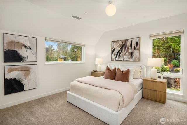 1796 Harrison Way NE, Issaquah, WA 98029