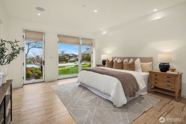 1796 Harrison Way NE, Issaquah, WA 98029