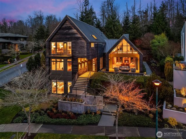 1796 Harrison Way NE, Issaquah, WA 98029