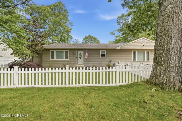 241 Lane Place, Forked River, NJ 08731