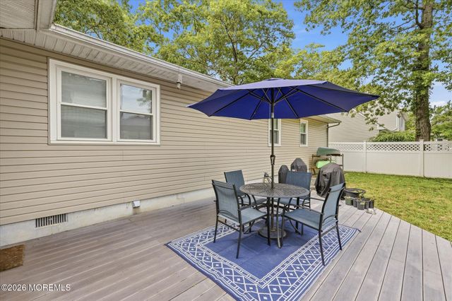 241 Lane Place, Forked River, NJ 08731