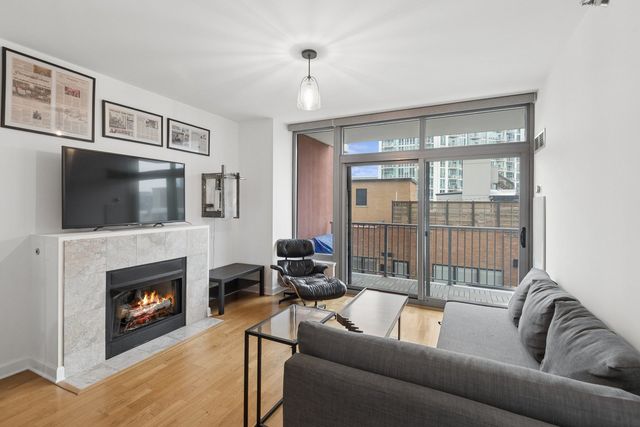 1600 S PRAIRIE Avenue 705, Chicago, IL 60616