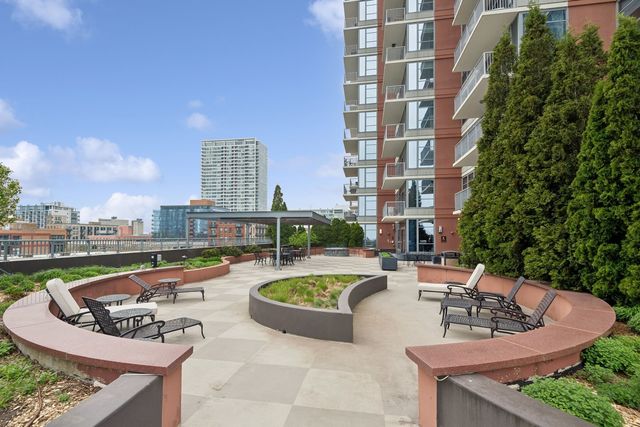 1600 S PRAIRIE Avenue 705, Chicago, IL 60616