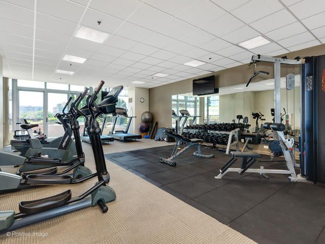 1600 S PRAIRIE Avenue 705, Chicago, IL 60616