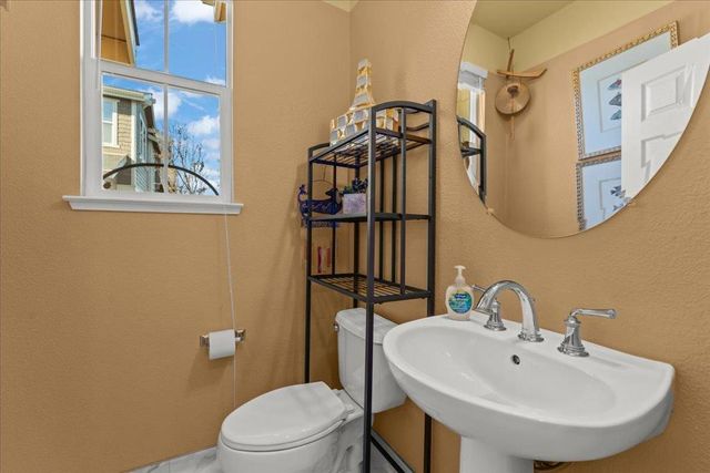 704 Tennyson Drive, Gilroy, CA 95020