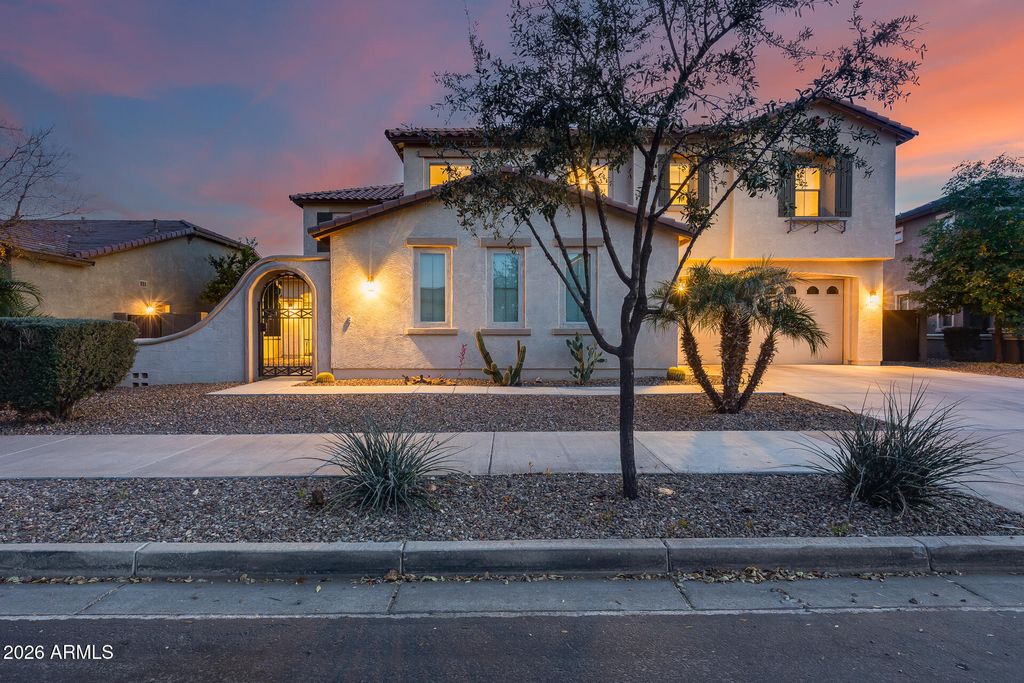 19057 E REINS Road, Queen Creek, AZ 85142