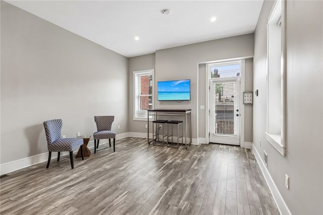 928 Western Ave, Allegheny West, PA 15233