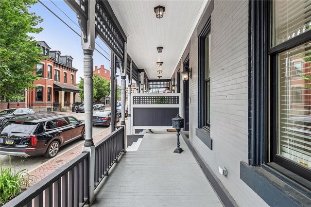 928 Western Ave, Allegheny West, PA 15233
