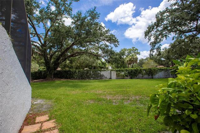 4203 FAIRWAY RUN 4203, Tampa, FL 33618