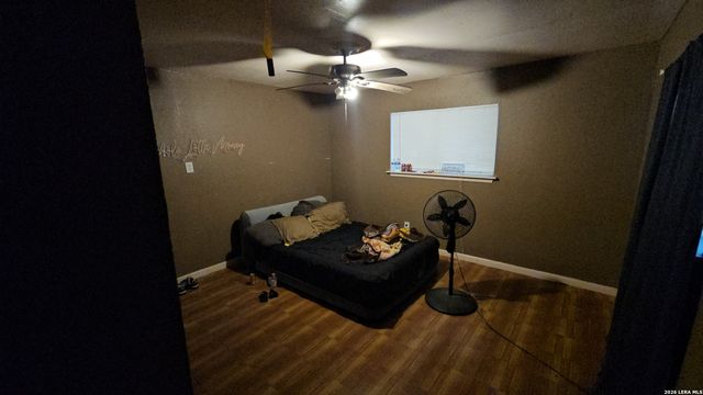 1819 W Wildwood, San Antonio, TX 78201