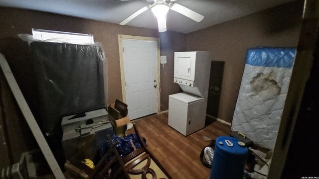 1819 W Wildwood, San Antonio, TX 78201