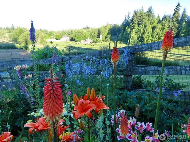 37695 Hansville Road NE, Hansville, WA 98340