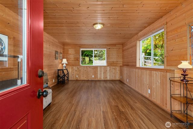 37695 Hansville Road NE, Hansville, WA 98340