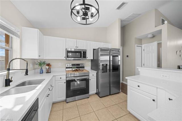 2241 NW 2nd AVE, Cape Coral, FL 33993