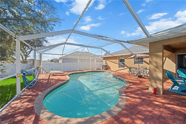 2241 NW 2nd AVE, Cape Coral, FL 33993