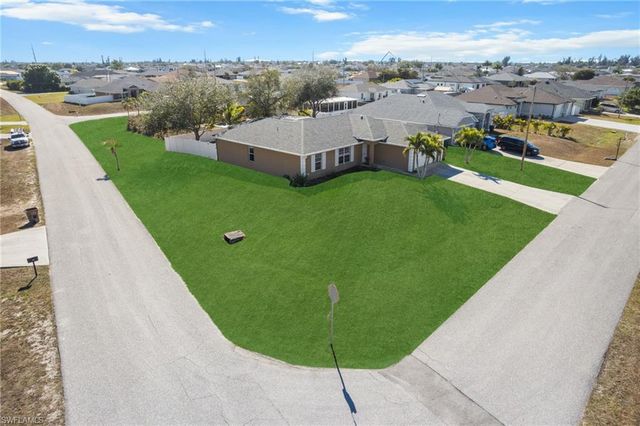 2241 NW 2nd AVE, Cape Coral, FL 33993