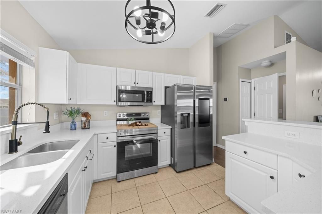 Image 11 of property listing at 2241 NW 2nd AVE, Cape Coral, FL 33993