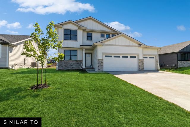2515 NW North Creek Court, Ankeny, IA 50023