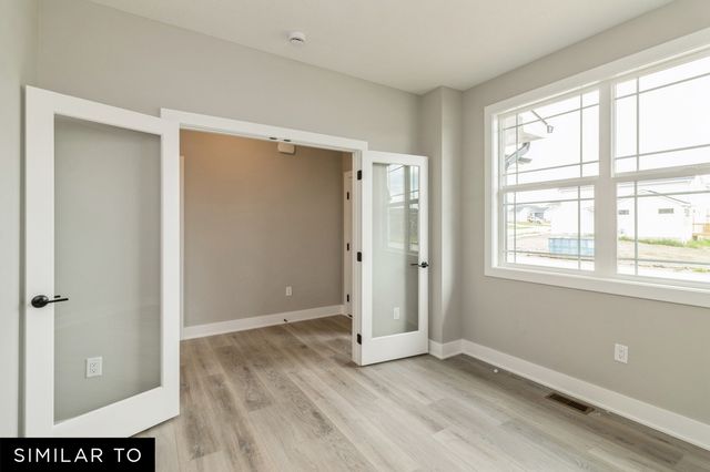 2515 NW North Creek Court, Ankeny, IA 50023