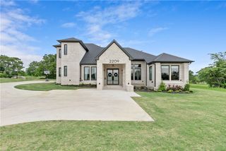 2209 Joe Will Court, College Station, TX 77845