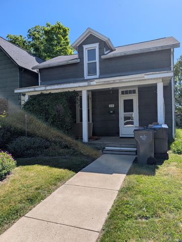 218 S 10th Street, Goshen, IN 46528