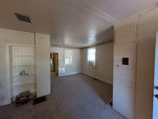 218 S 10th Street, Goshen, IN 46528