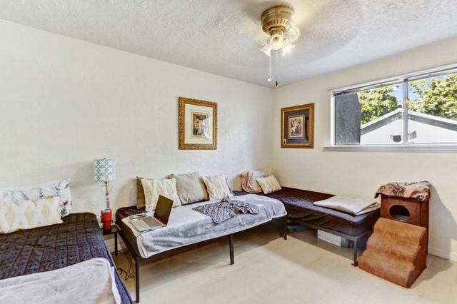 5712 San Juan Ave, Citrus Heights, CA 95610